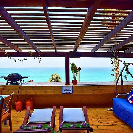 Magic On The Sea-Suites With A Private Jacuzzi And A Private Sea View Нетания Екстериор снимка