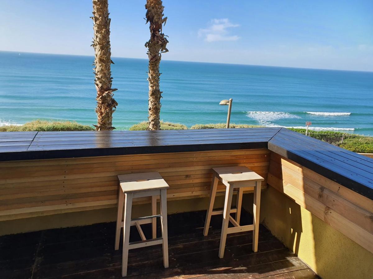 Magic On The Sea-Suites With A Private Jacuzzi And A Private Sea View Нетания Стая снимка